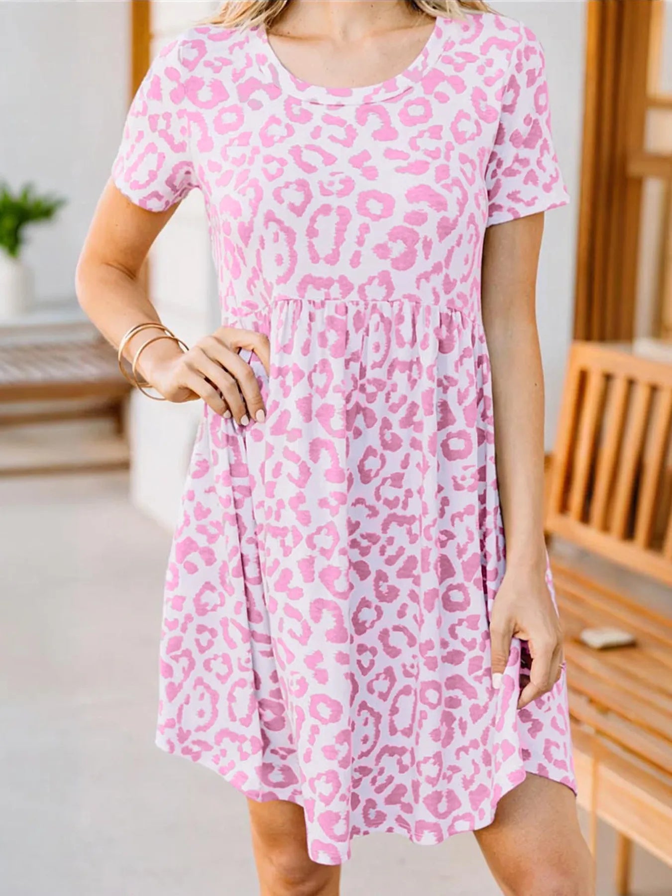 Leopard Print Short Sleeve Casual Dress OutfitFlow
