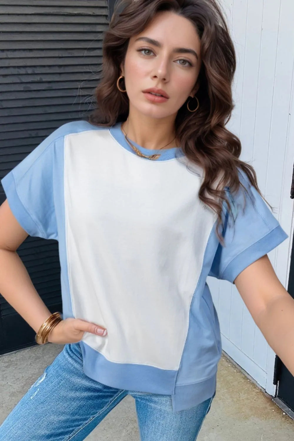 Color Block Exposed Seam Crew Neck T Shirt Light Blue OutfitFlow