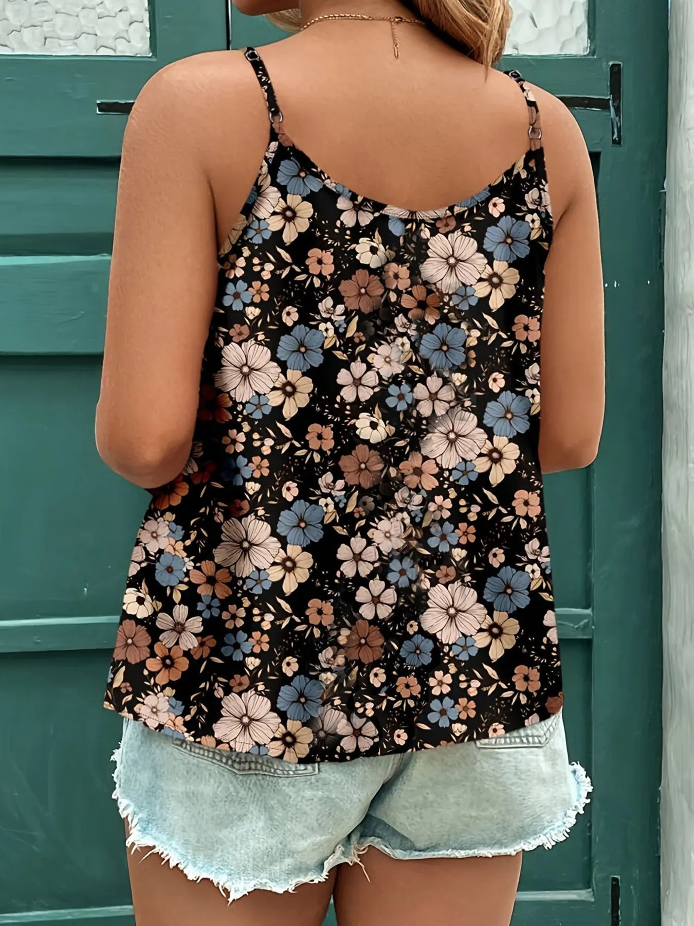 Floral Print Cami Top OutfitFlow