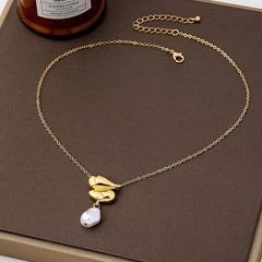 Synthetic Pearl 18K Gold-Plated Alloy Necklace OutfitFlow