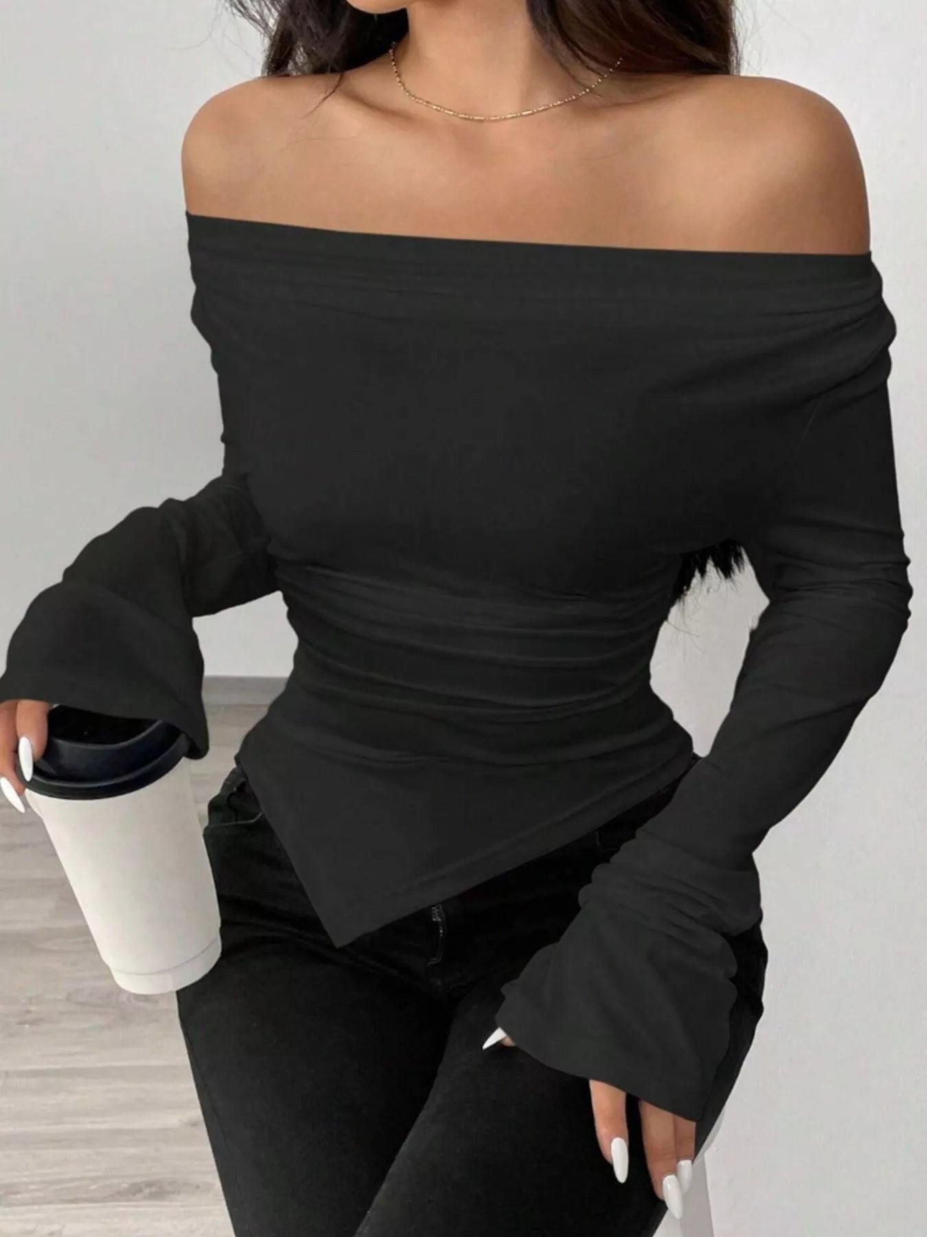 Asymmetrical Long Sleeve Fitted T-Shirt Black OutfitFlow