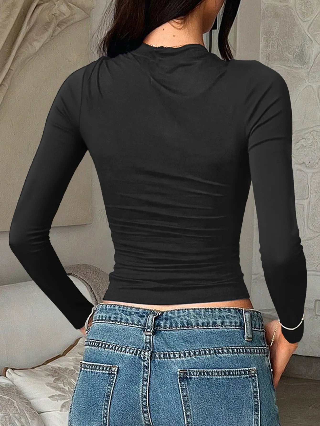 Round Neck Long Sleeve Fitted T-Shirt OutfitFlow