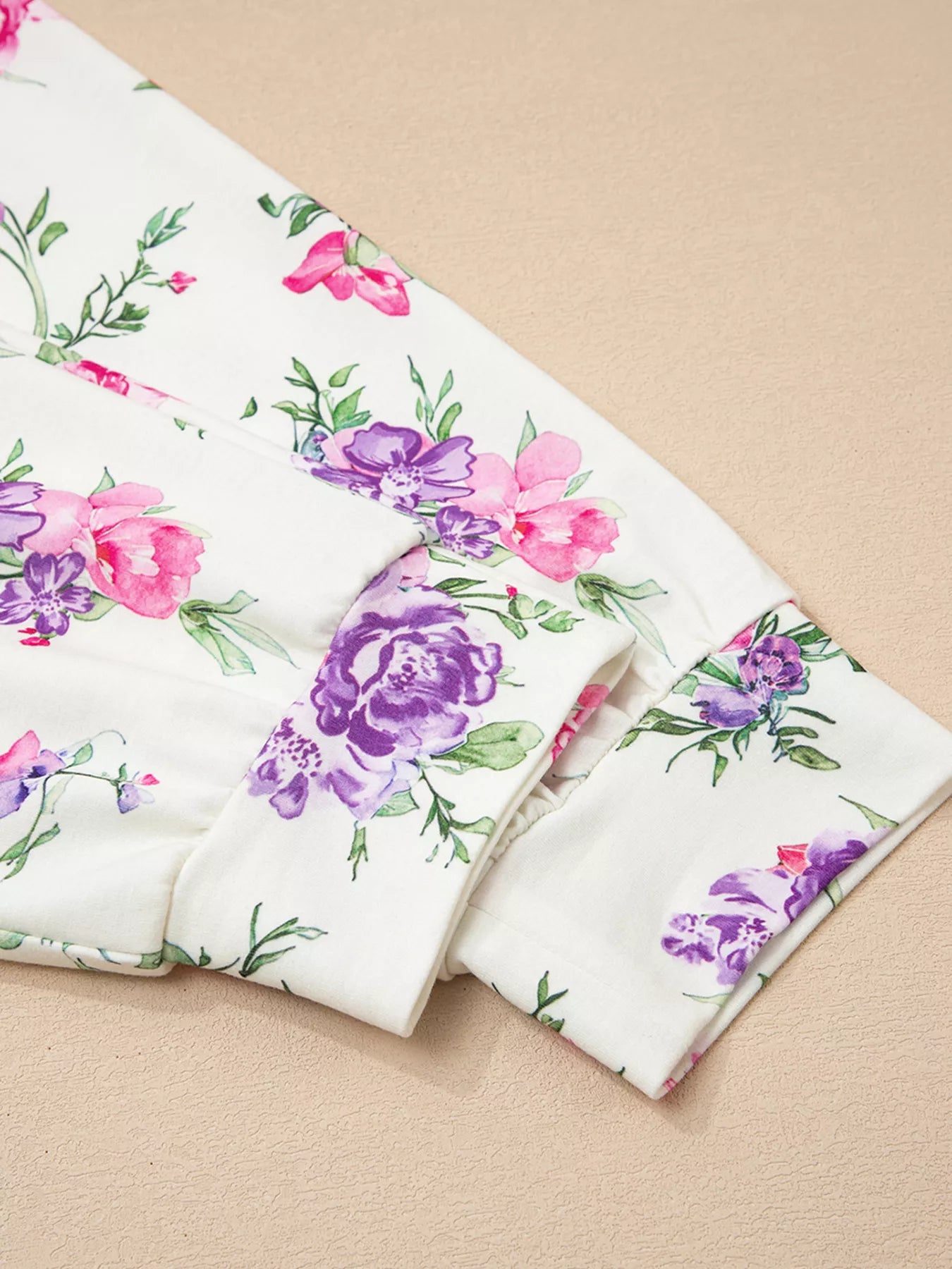 Floral Print Round Neck Top and Drawstring Pants Lounge Set OutfitFlow