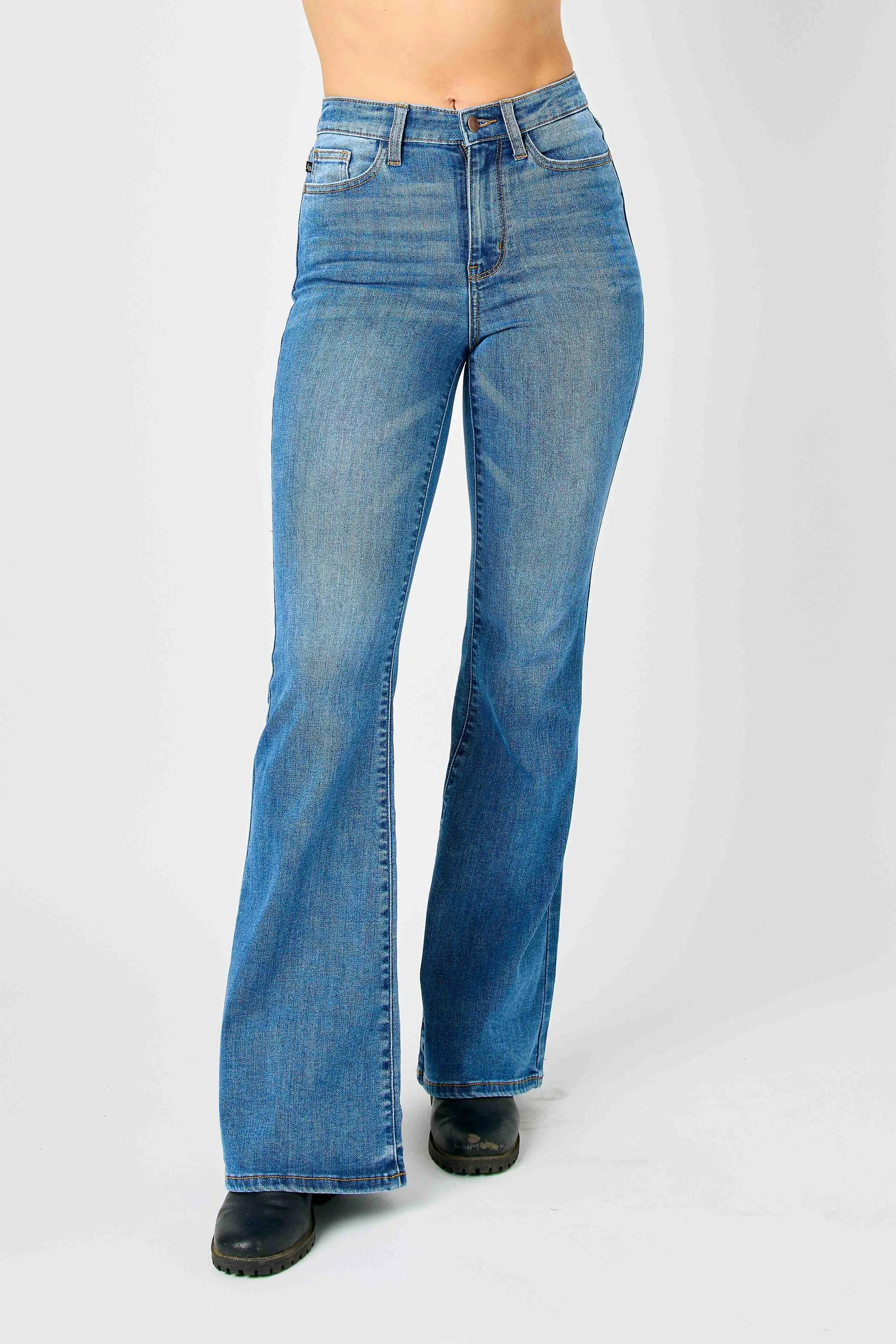 Judy Blue Full Size Hw Classic Flare Jeans Plus Size MD OutfitFlow