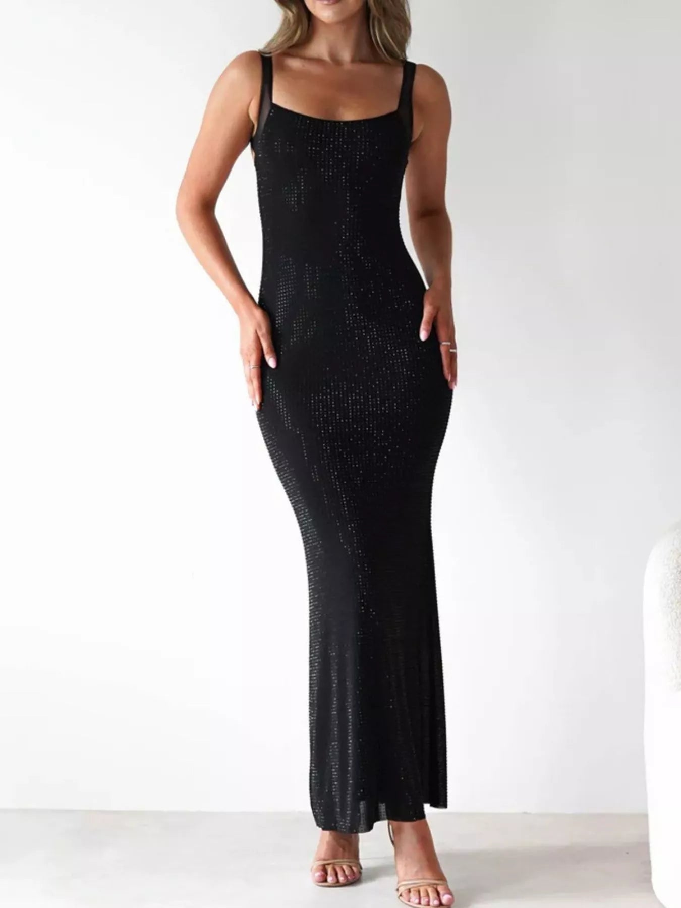 Backless Sleeveless Bodycon Maxi Dress OutfitFlow