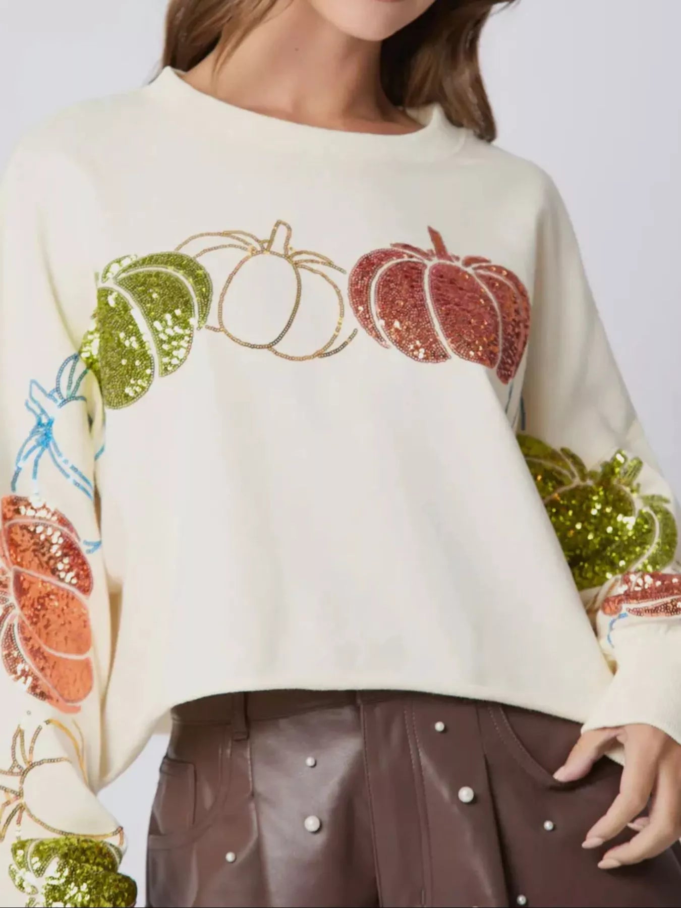 Sequined Pumpkin Halloween Crop Sweatshirt OutfitFlow