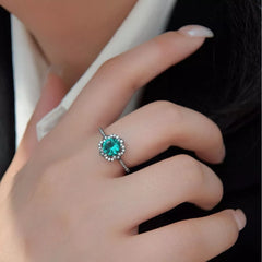 925 Sterling Silver Zircon Minimalist Ring OutfitFlow