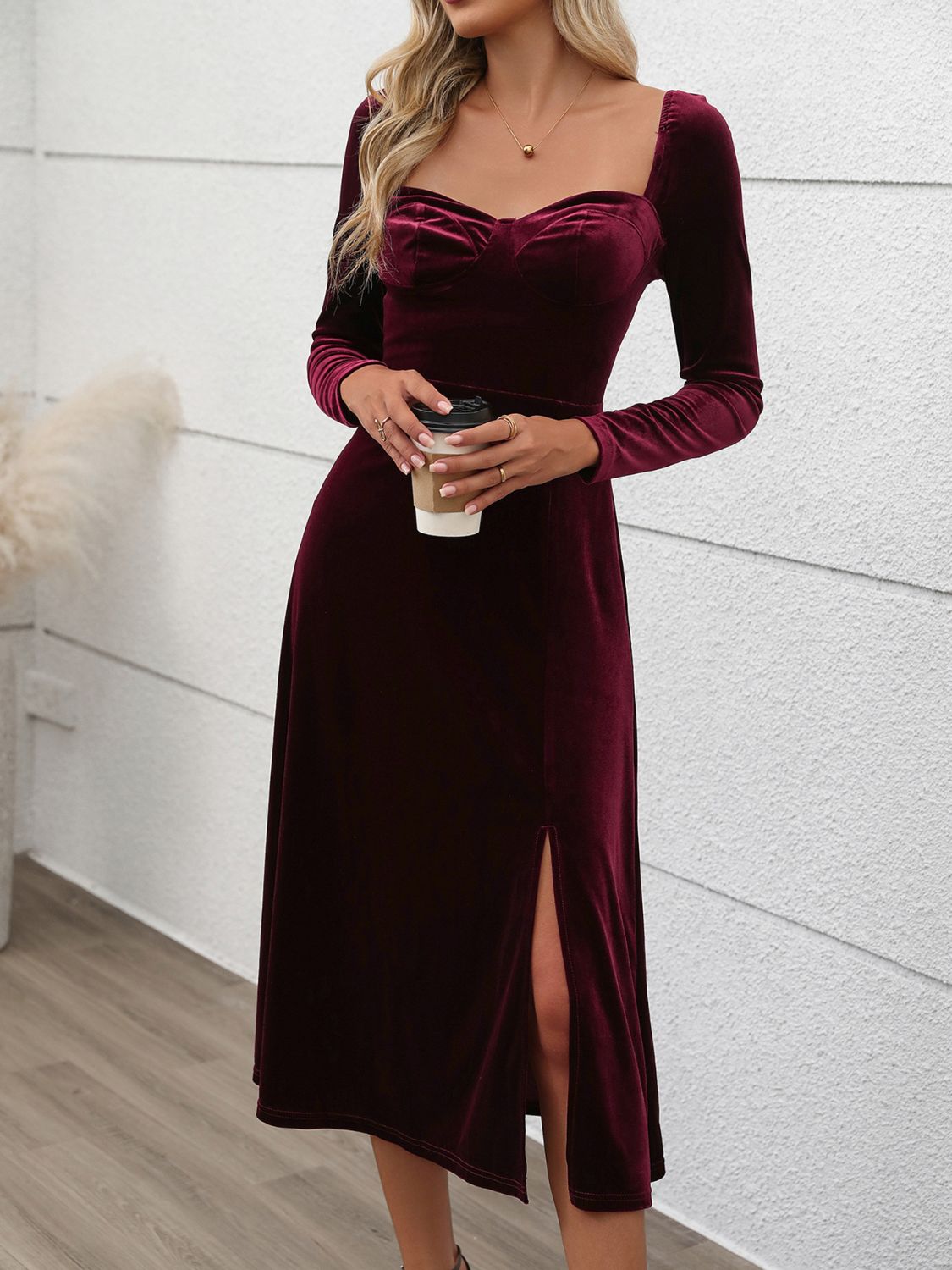 Outfit Flow - Perfee Sweetheart Neck Long Sleeve Midi Dress