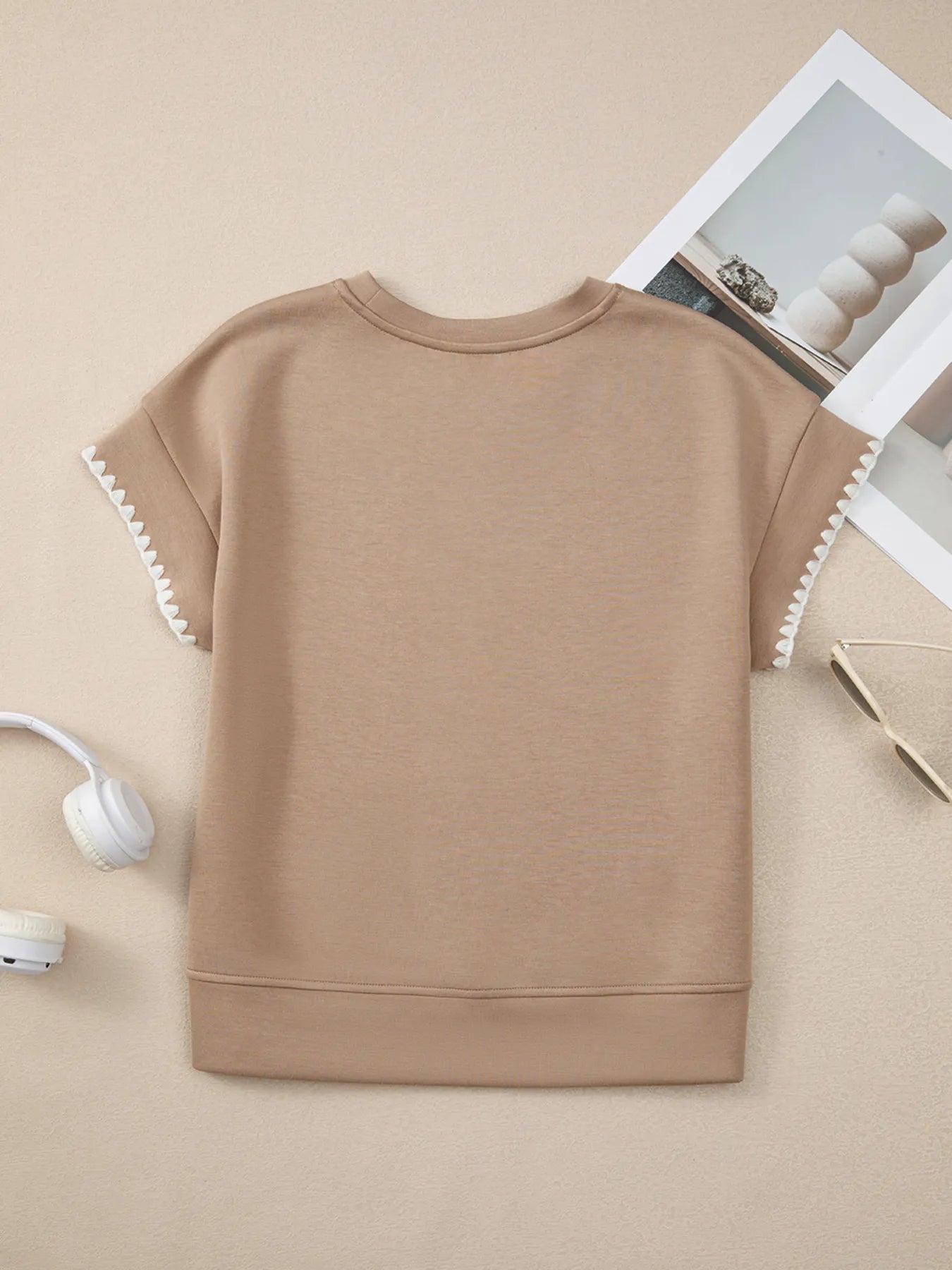 Contrast Trim Short Sleeve T-Shirt OutfitFlow