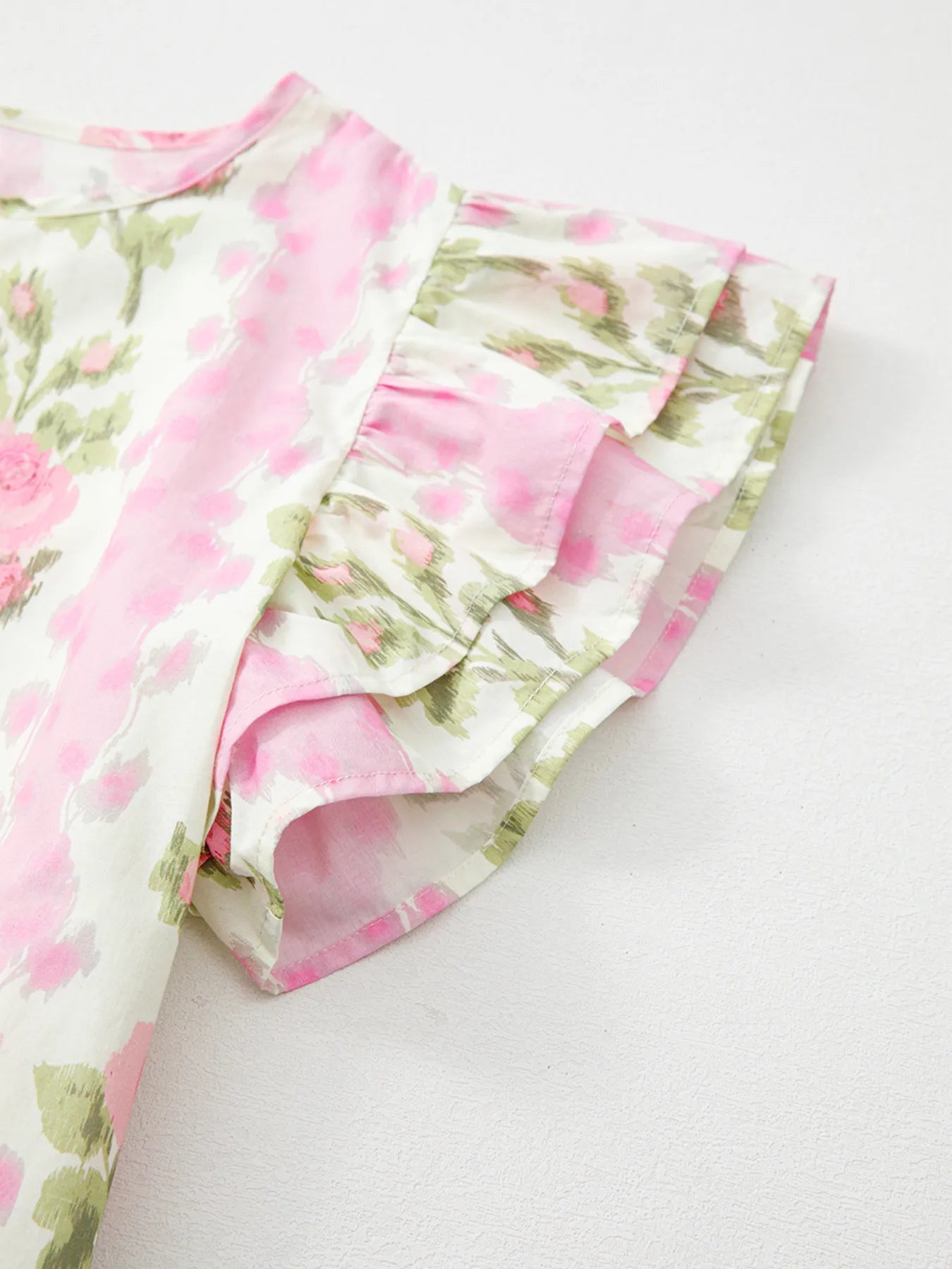 Floral Print Ruffled Sleeve Blouse OutfitFlow