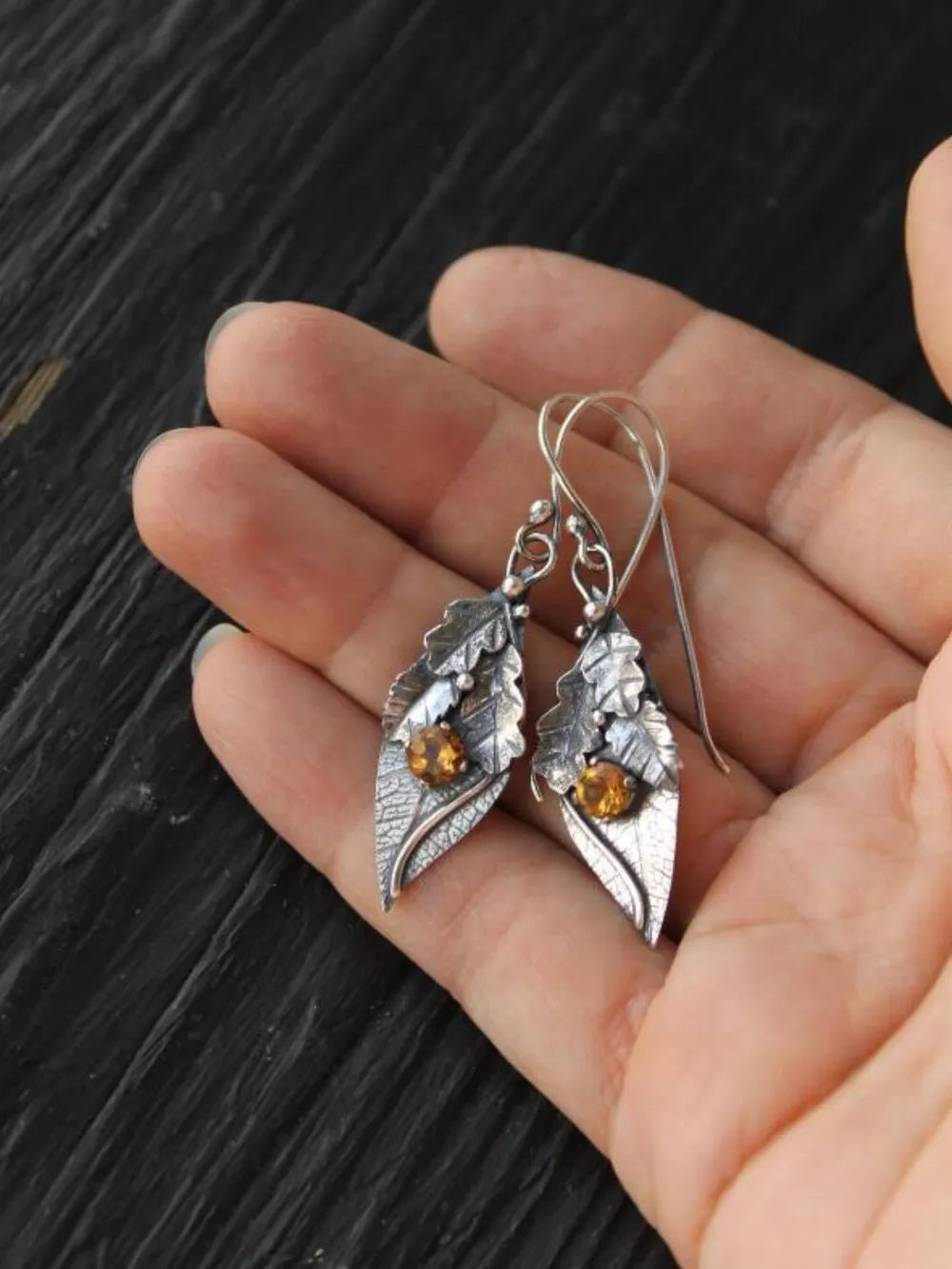Alloy Rhinestone Leaf Shape Earrings OutfitFlow