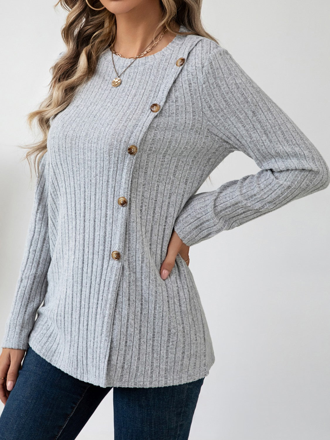 Outfit Flow - Round Neck Long Sleeve T-Shirt