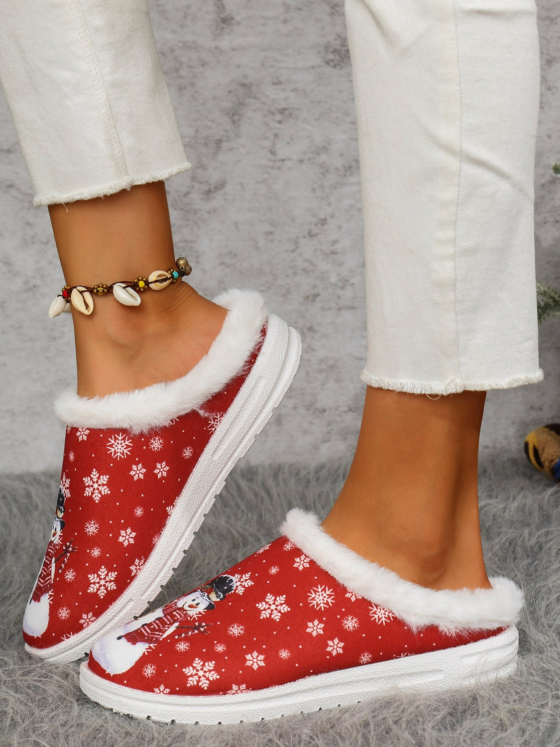 Outfit Flow - Snowman Print Flat Slippers with Faux Fur