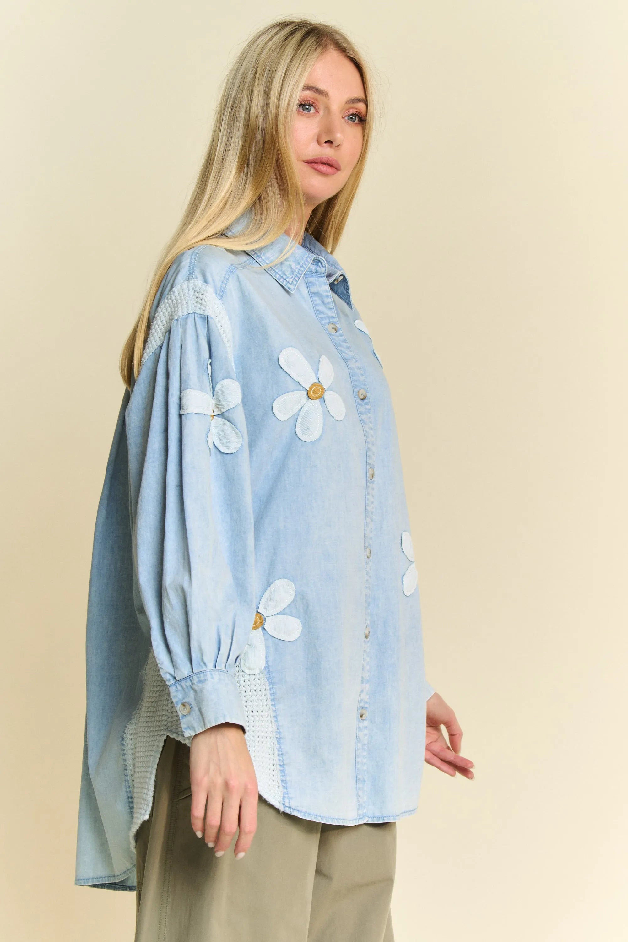 Davi & Dani Lightweight Washed Daisy Patch Waffle Knit Shirt OutfitFlow