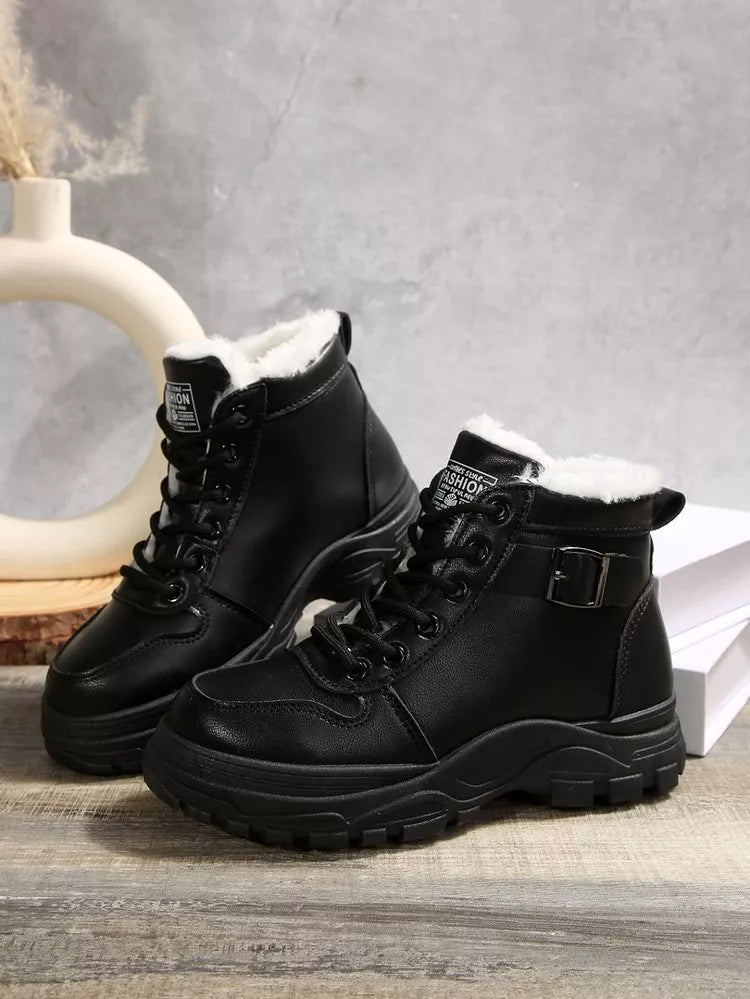 Warm Lined Ankle Boots with Buckle Detail Trendsi