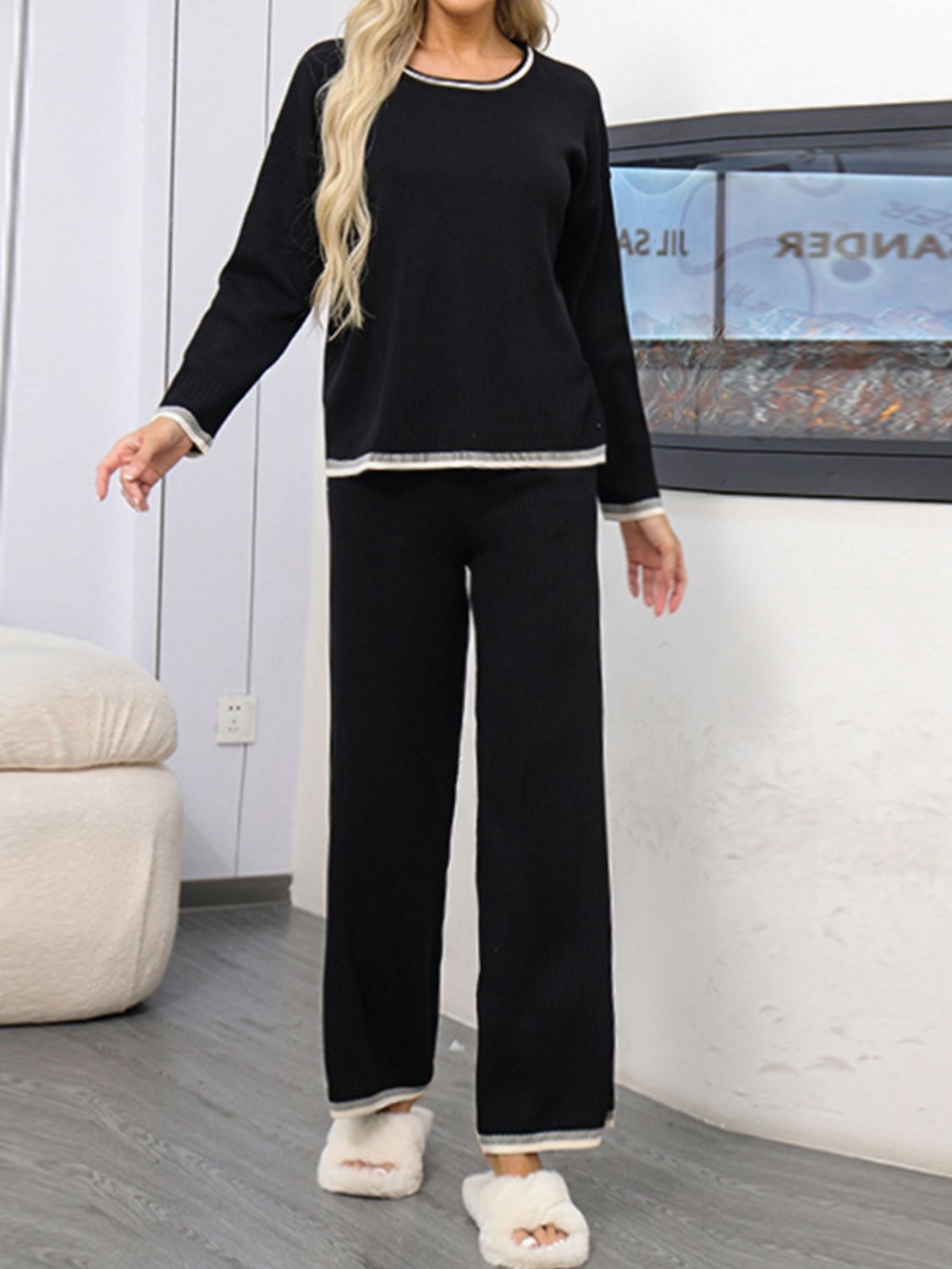 Outfit Flow - Contrast Trim Round Neck Top and Pants Sweater Set