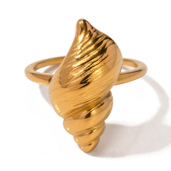 18K Gold-Plated Stainless Steel Seashell Ring OutfitFlow
