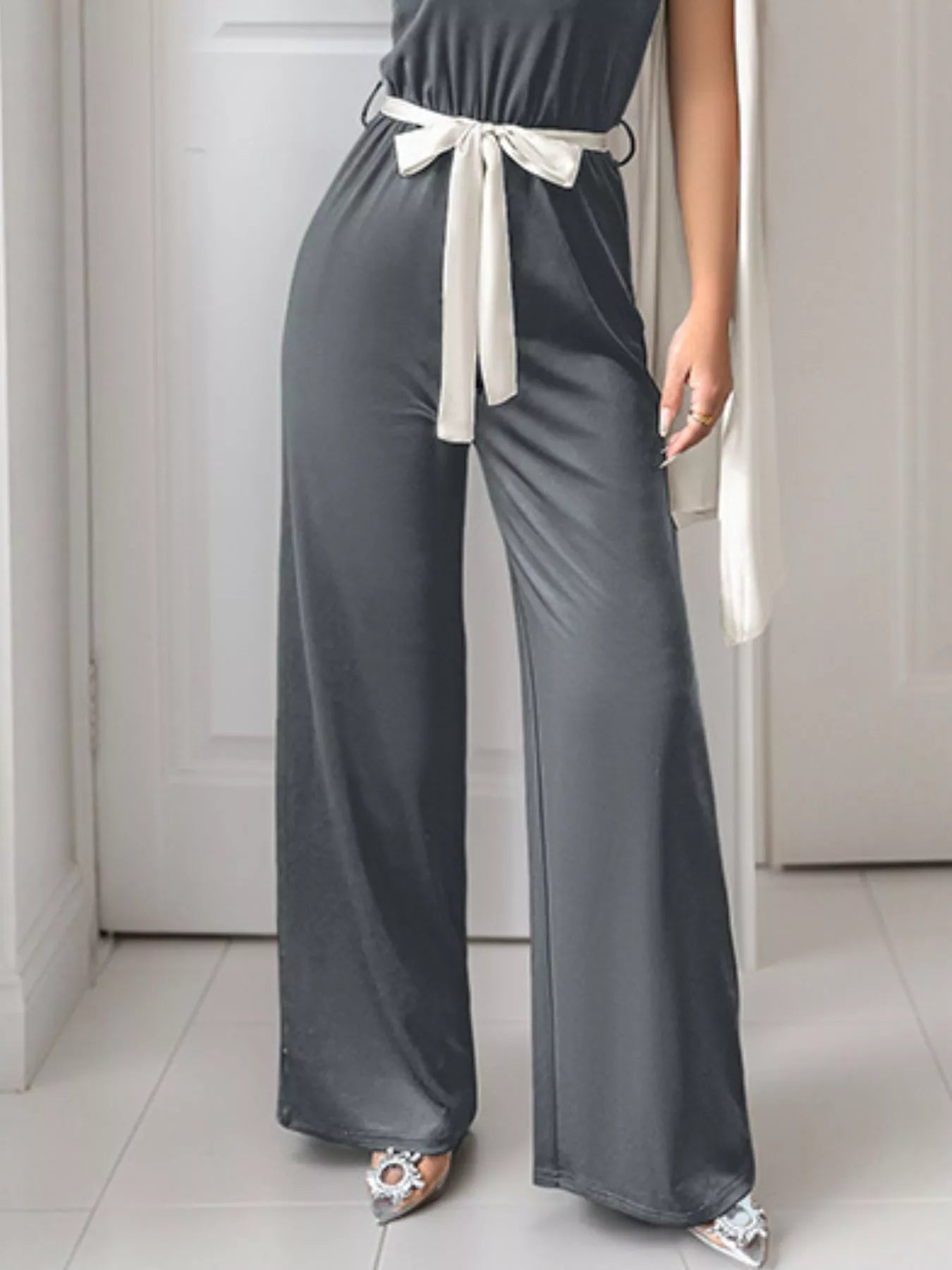One-Shoulder Bowknot Wide Leg Jumpsuit OutfitFlow