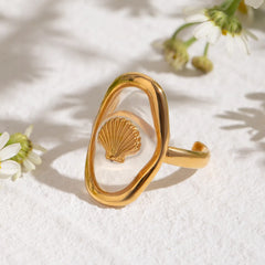 18K Gold-Plated Shell Pattern Mother of Pearl Ring OutfitFlow