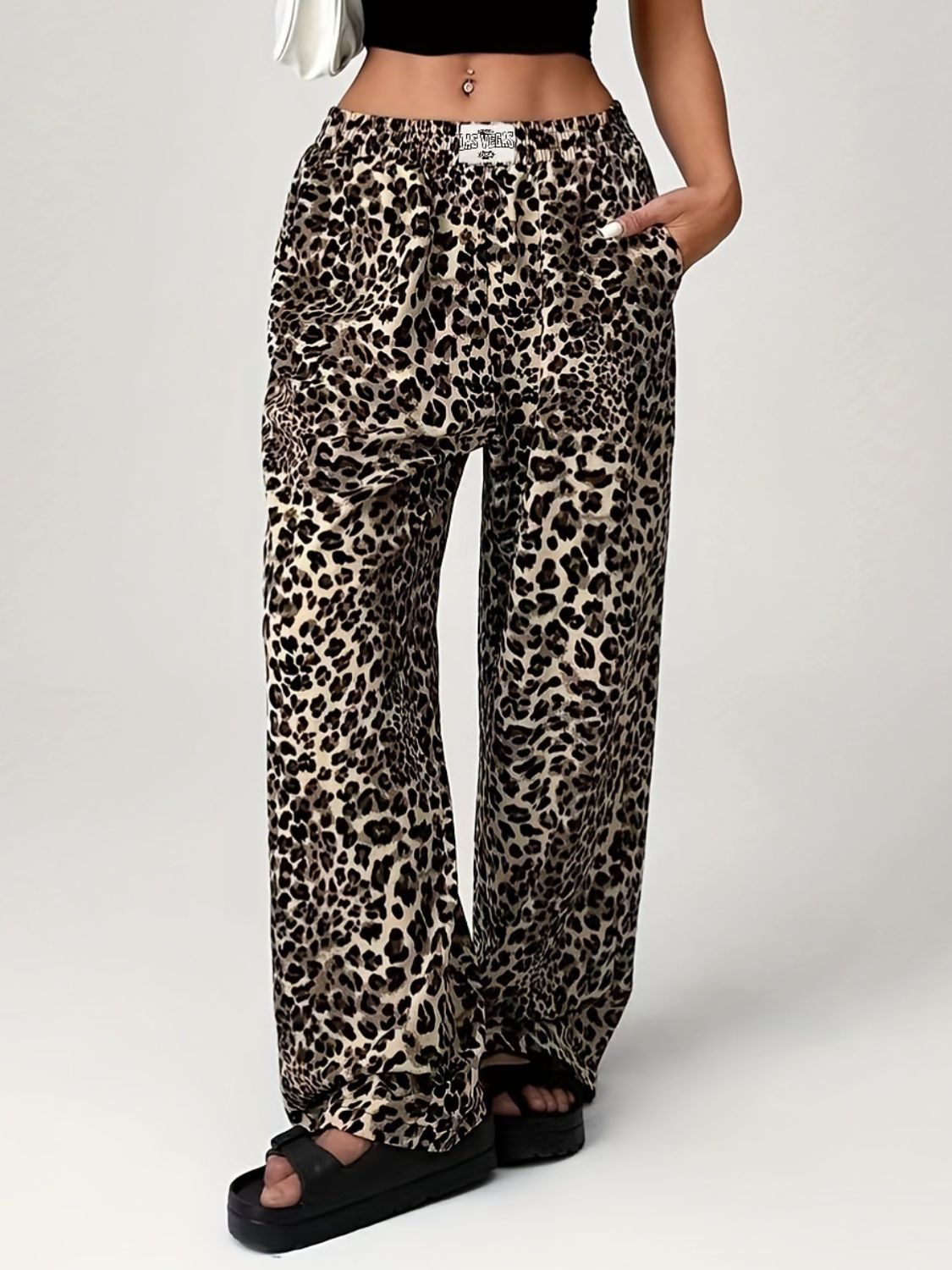 Outfit Flow - Leopard Wide Leg Pants with Pockets