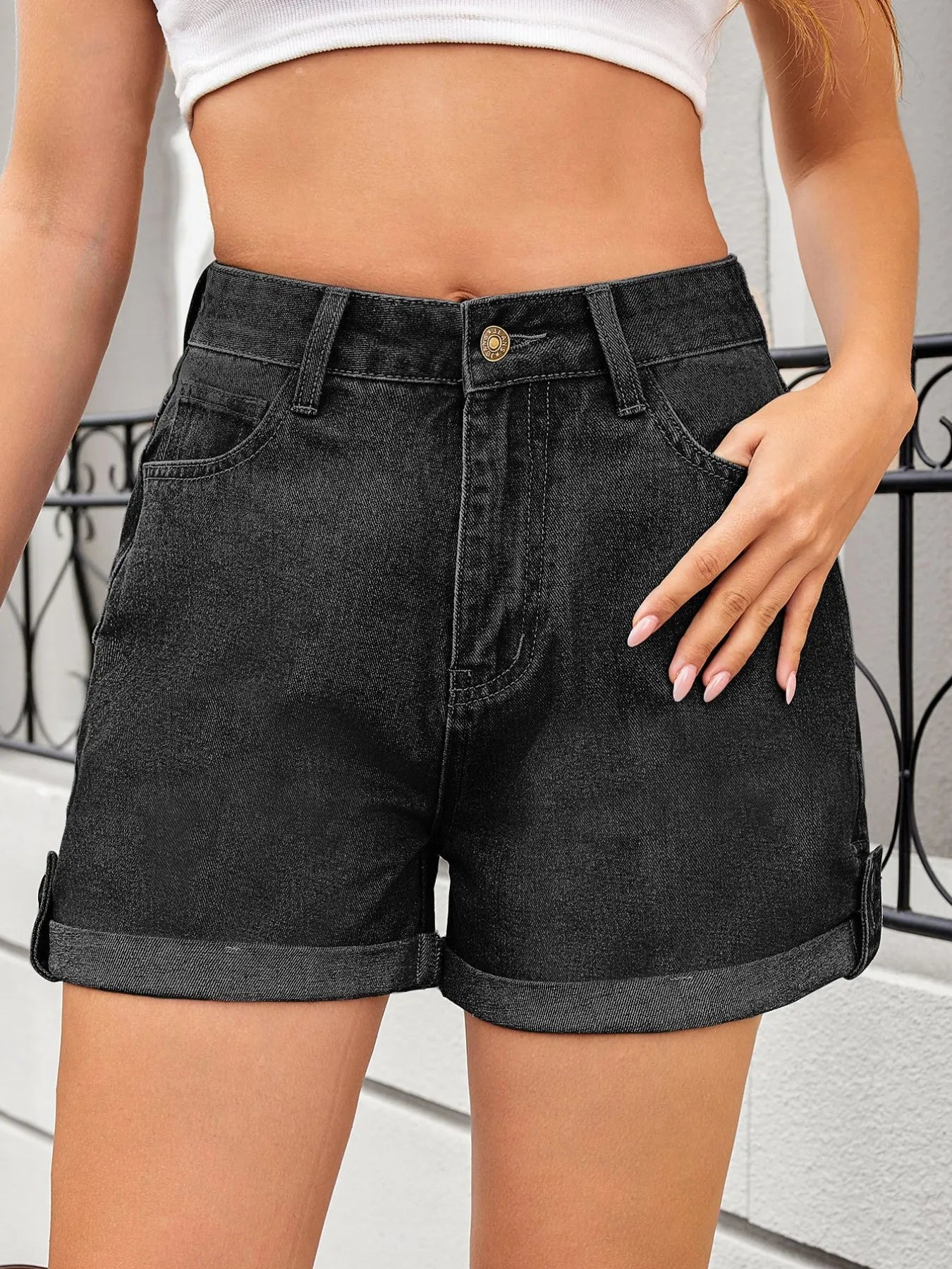 High Waist Rolled Hem Gradient Denim Shorts OutfitFlow
