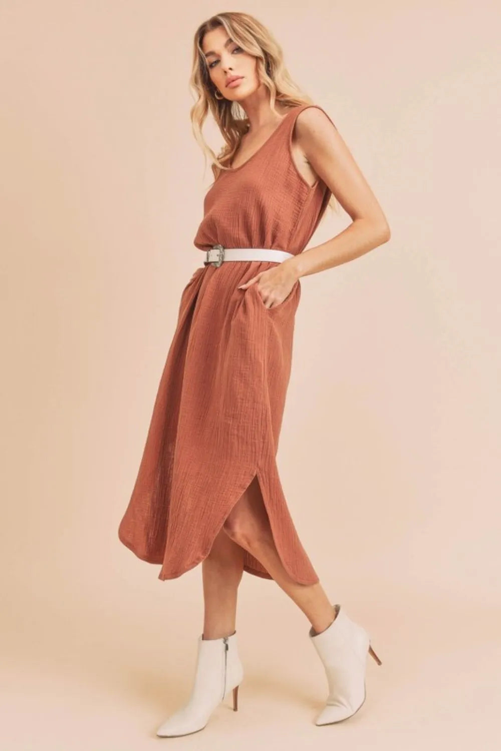 Aemi + Co Round Neck Midi Tank Dress with Pockets OutfitFlow