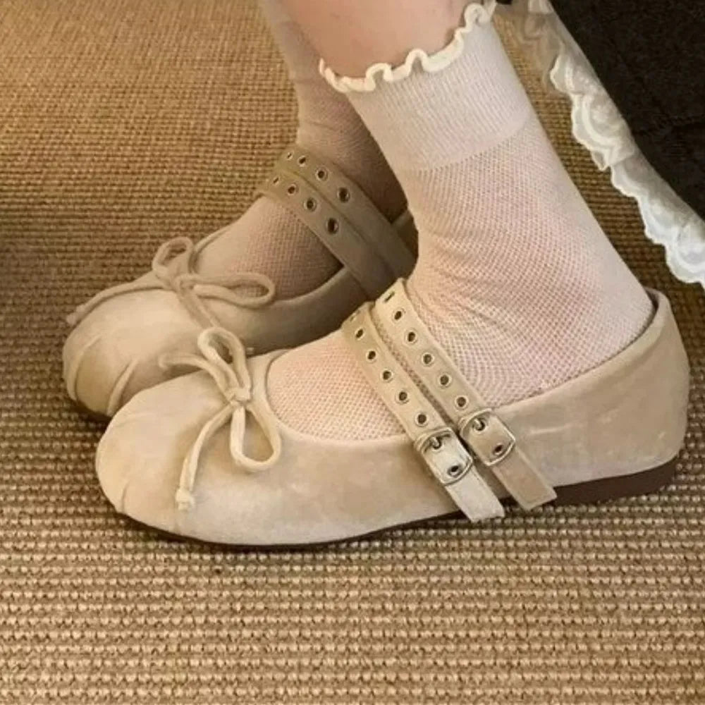 Round Toe Flats Slip-Ons Apricot OutfitFlow
