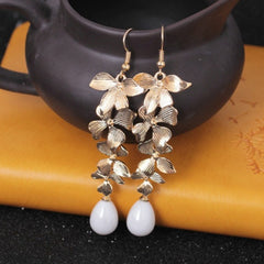 Alloy Flower Synthetic Pearl Earrings OutfitFlow
