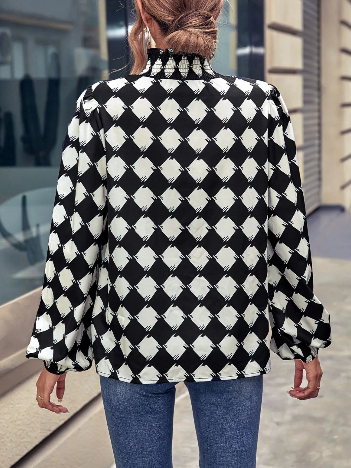 Checkered Pattern Balloon Sleeve Blouse OutfitFlow