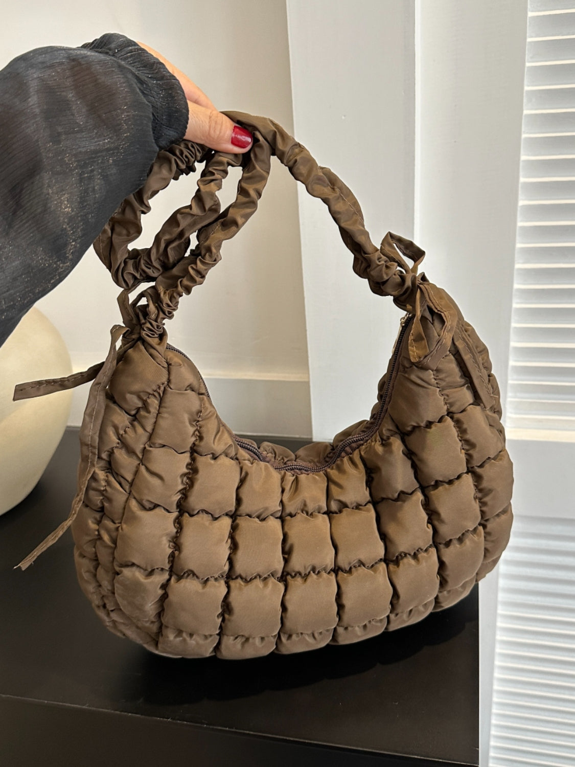 Outfit Flow - Bubble Texture Ruched Strap Quilted Shoulder Bag