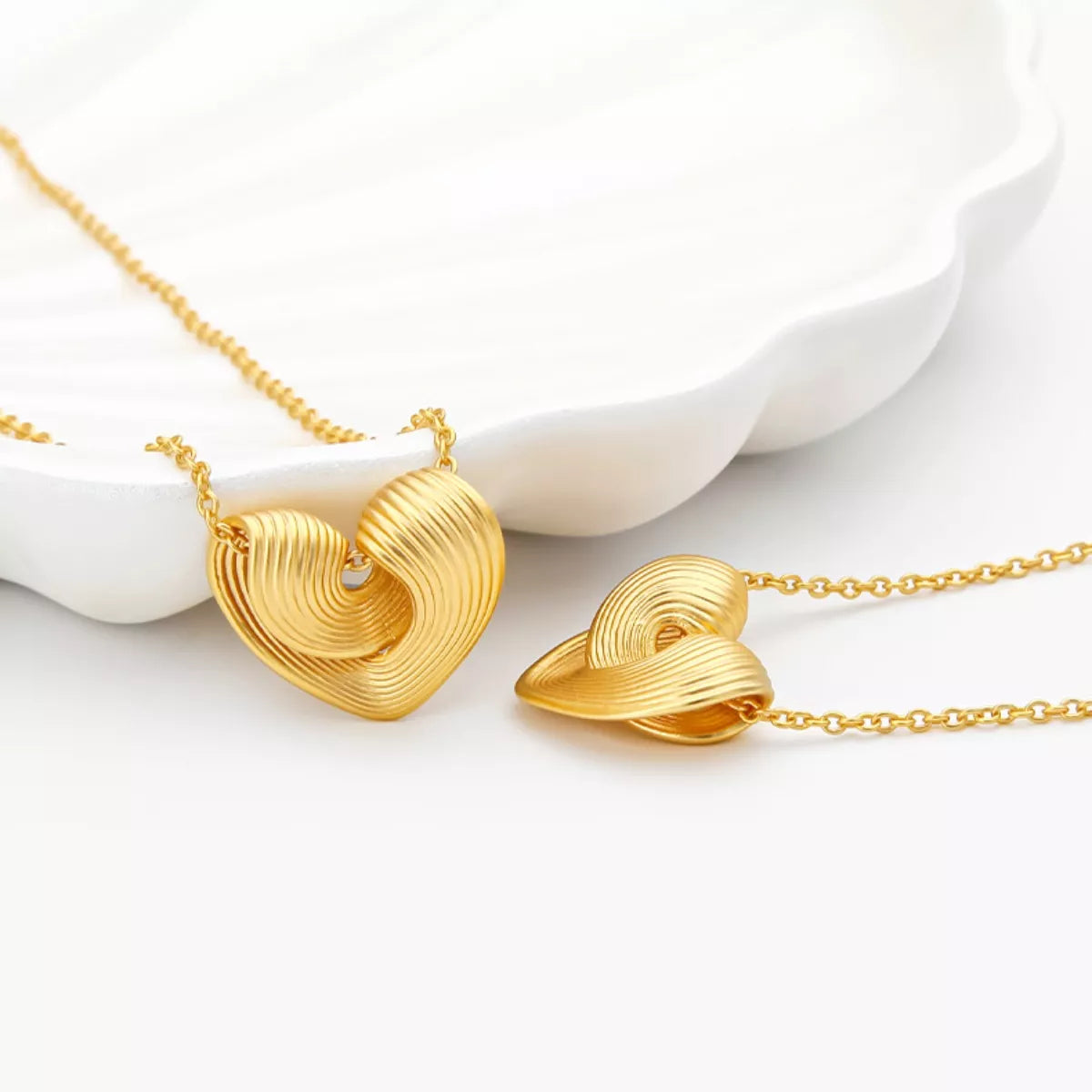 18K Gold-Plated Heart Pendant Necklace Gold One Size OutfitFlow