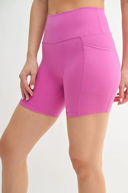 MONO B Venice Cloud Light Sculpt Biker Shorts OutfitFlow
