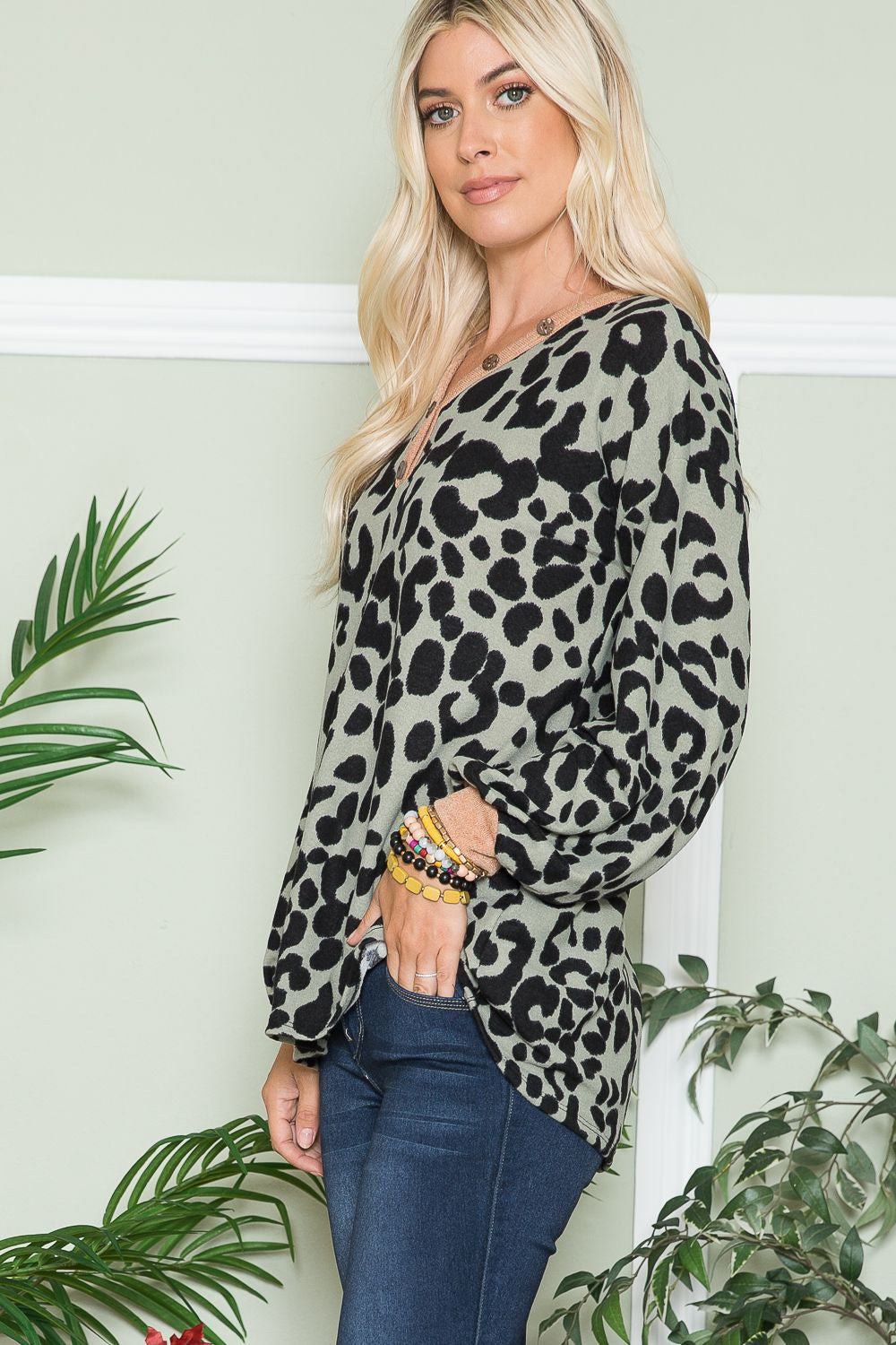 Outfit Flow - Celeste Full Size Leopard V-Neck Long Sleeve Blouse