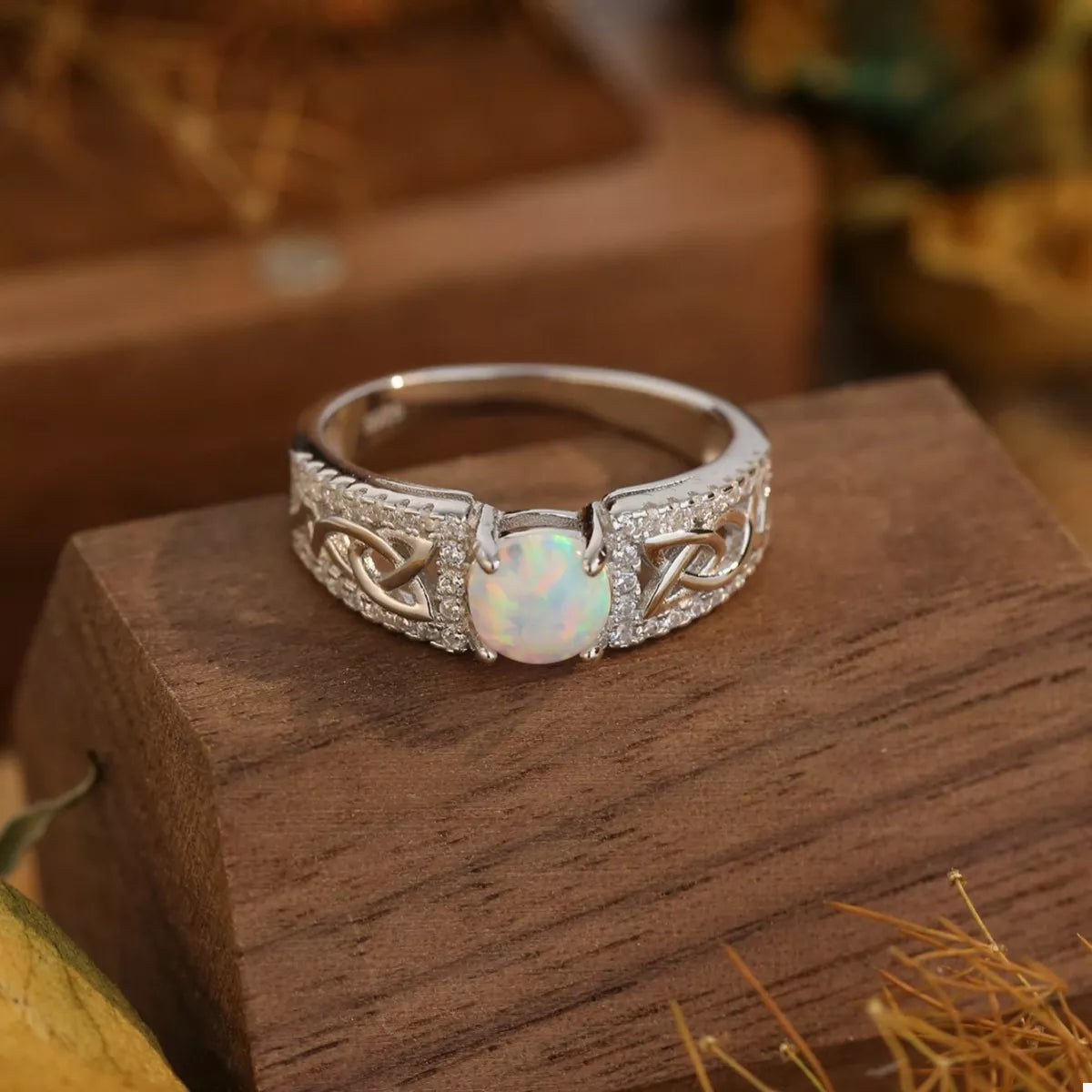 925 Sterling Silver Moonstone Ring OutfitFlow