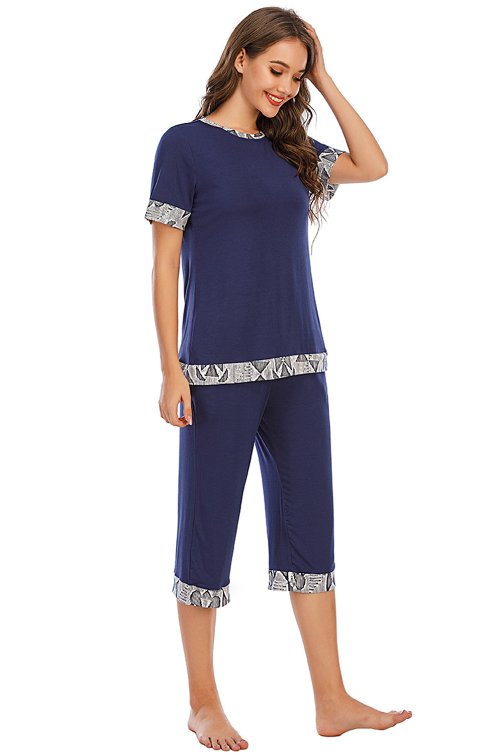 Outfit Flow - Round Neck Short Sleeve Top and Capris Pants Lounge Set