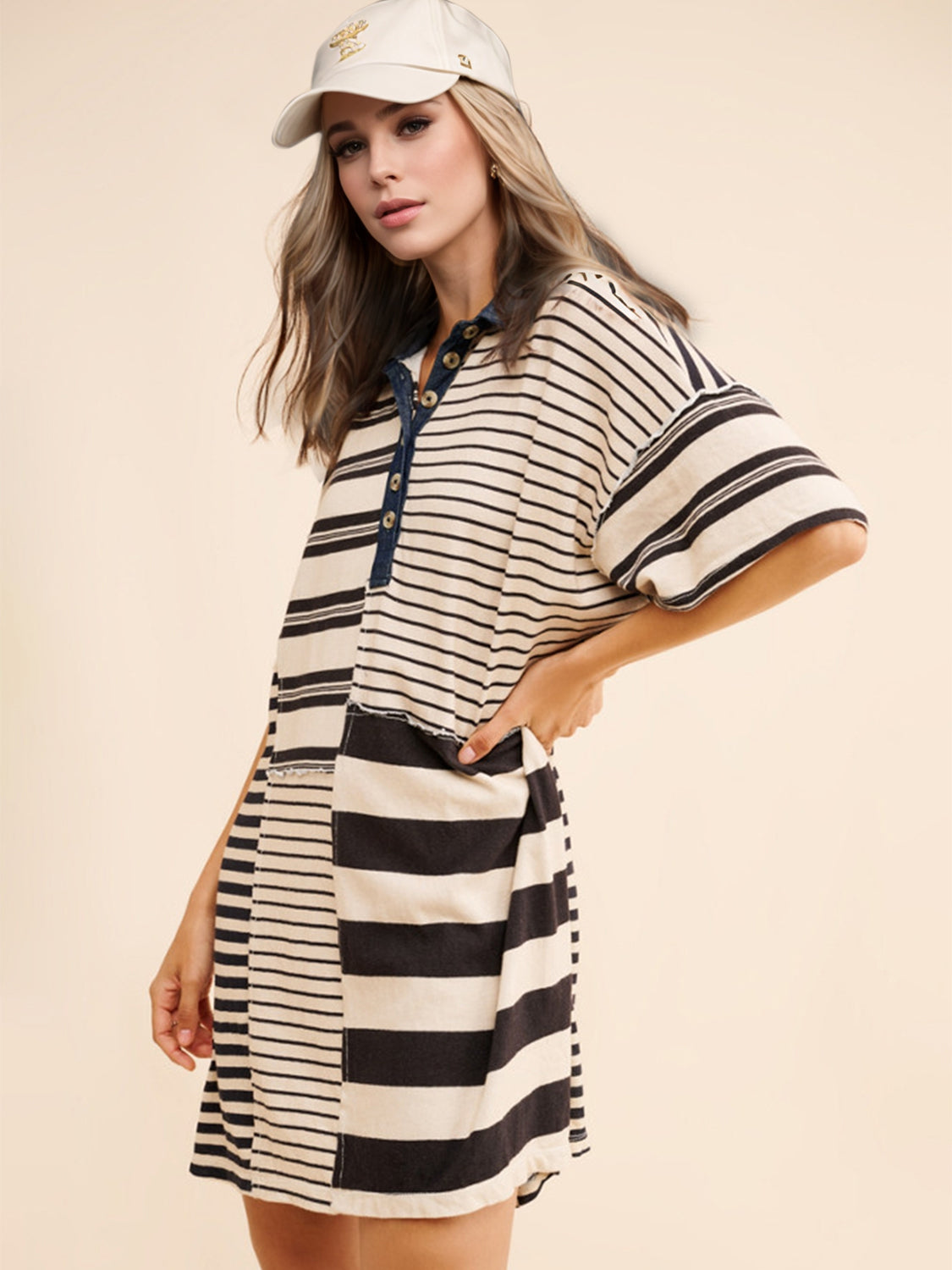 Outfit Flow - Exposed Seam Striped Half Sleeve Mini Dress