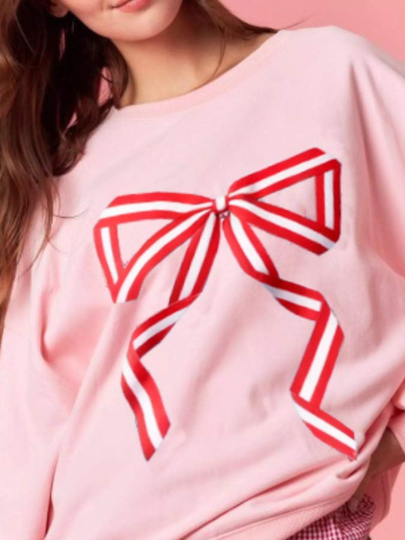 Bow Crew Neck Sweatshirt OutfitFlow