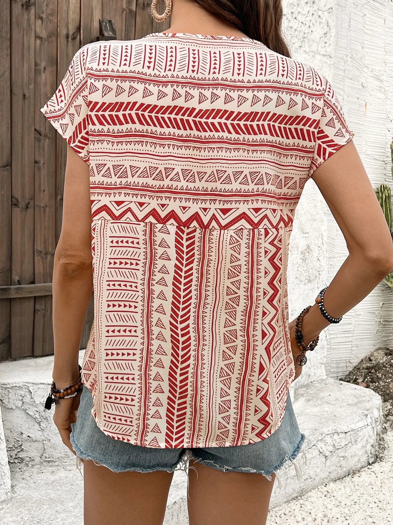 Geometric Print Short Sleeve Blouse OutfitFlow