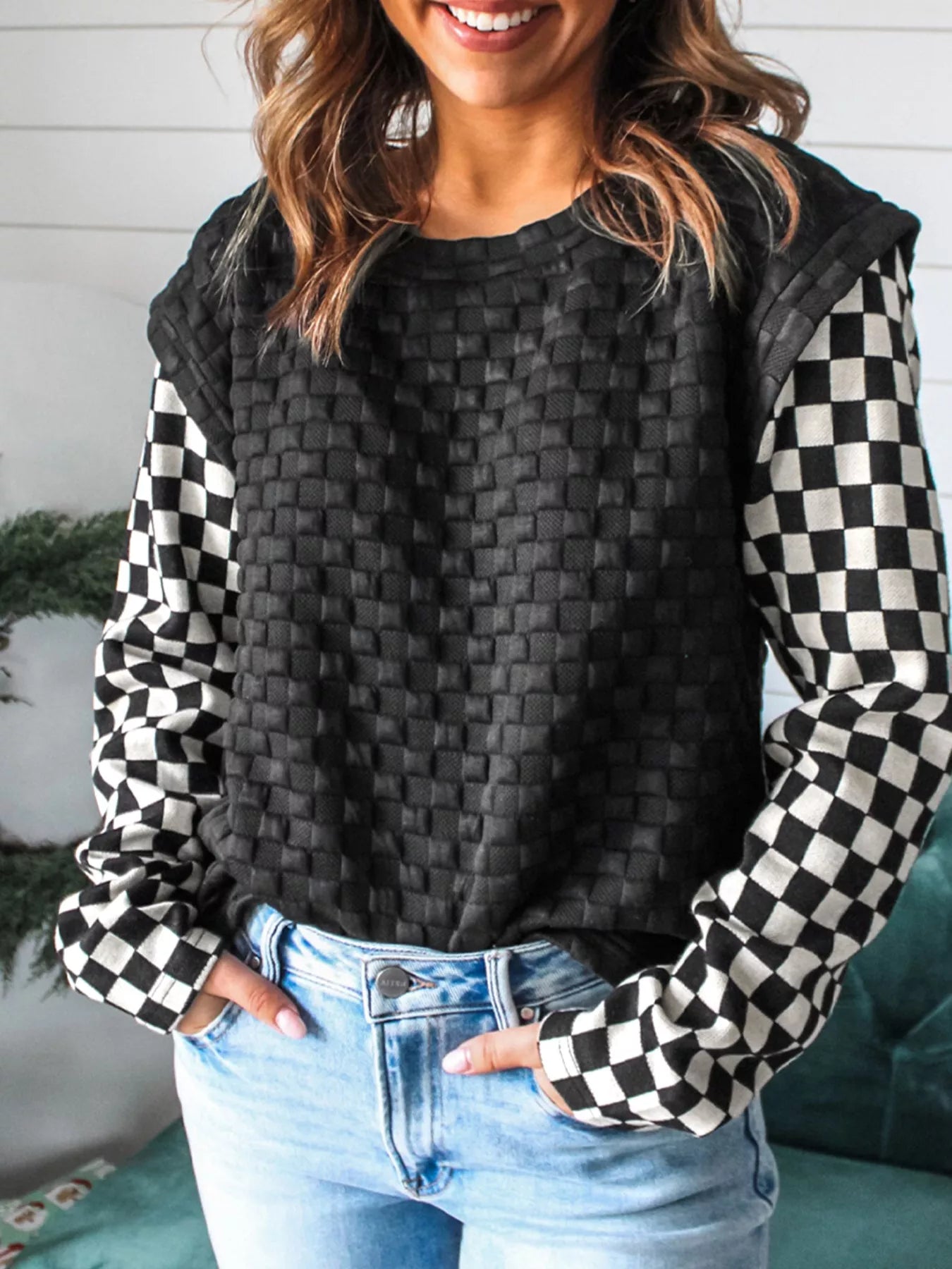 Textured Contrast Checkered Patchwork Long Sleeve Top OutfitFlow