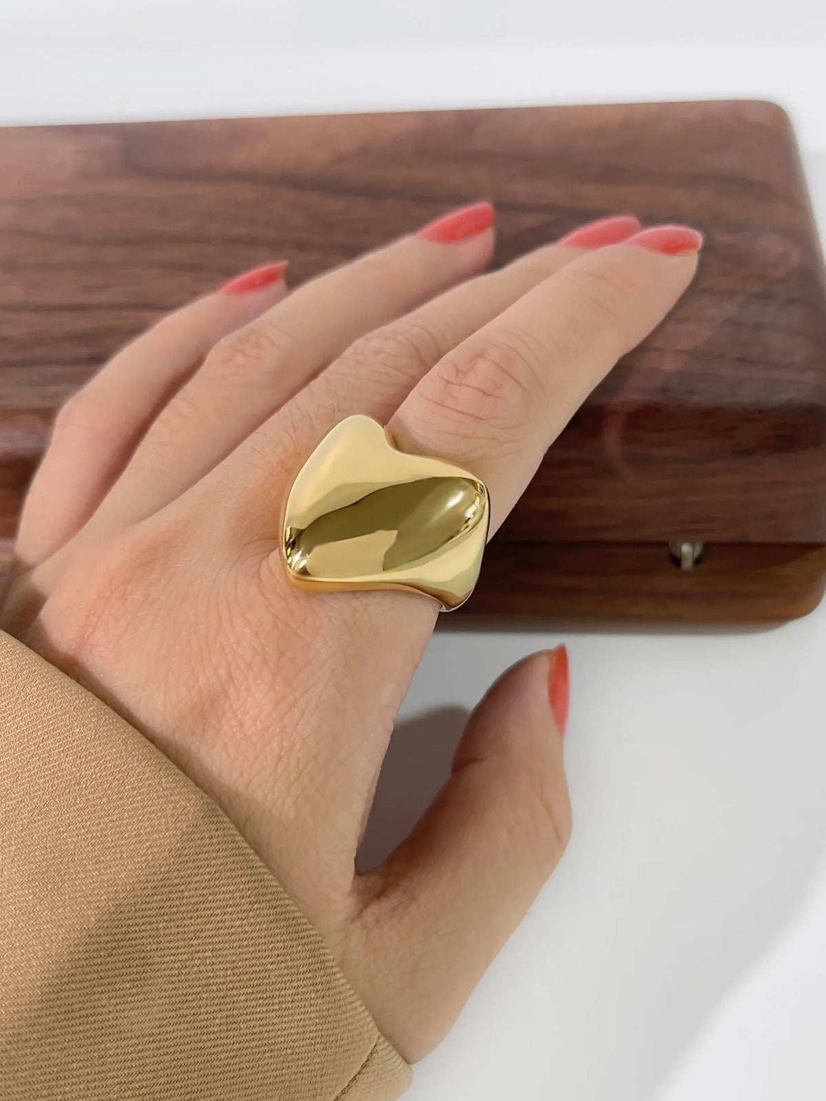18K Gold-Plated Stainless Steel Heart Ring Gold OutfitFlow