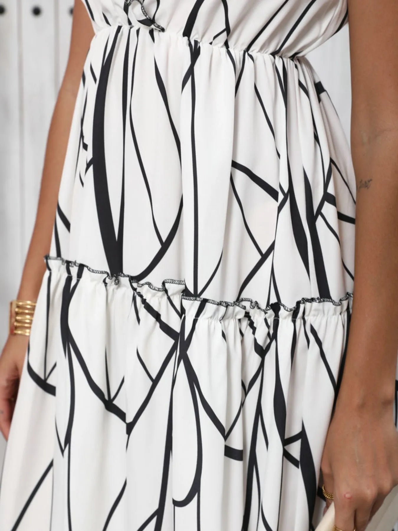 Abstract Print Ruffle Sleeve V-Neck Midi Dress OutfitFlow