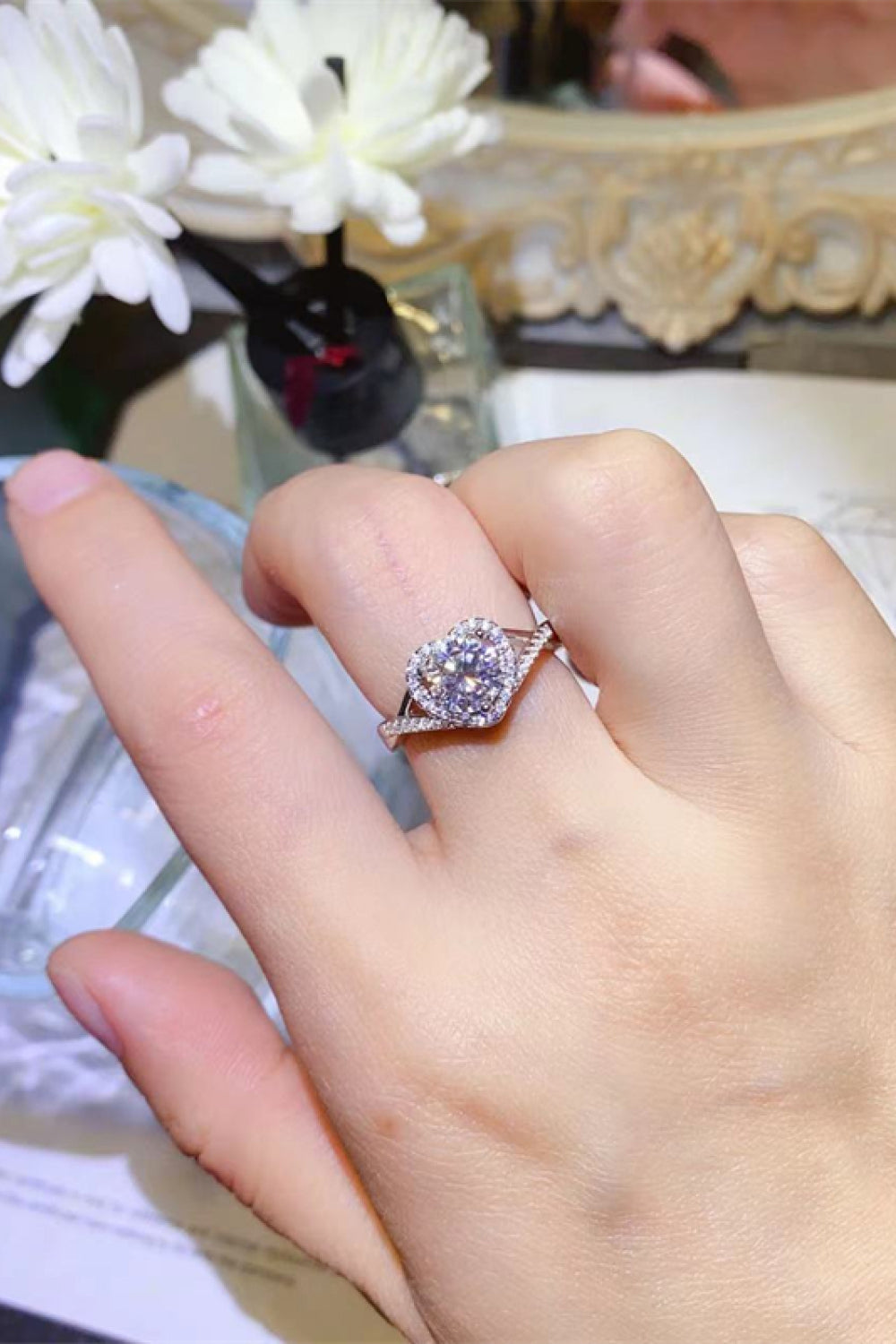 Adored 1 Carat Moissanite 925 Sterling Silver Heart Ring White OutfitFlow
