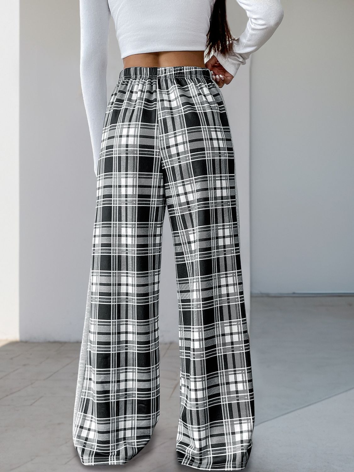 Outfit Flow - Perfee Drawstring Plaid Wide Leg Pants