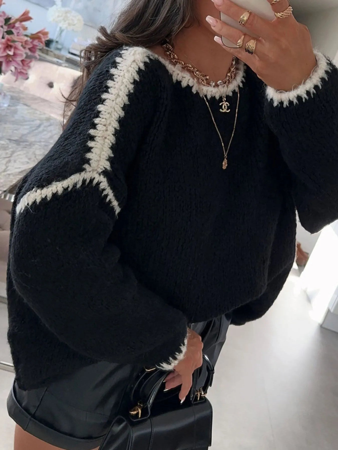 Contrast Trim Oversized Sweater OutfitFlow