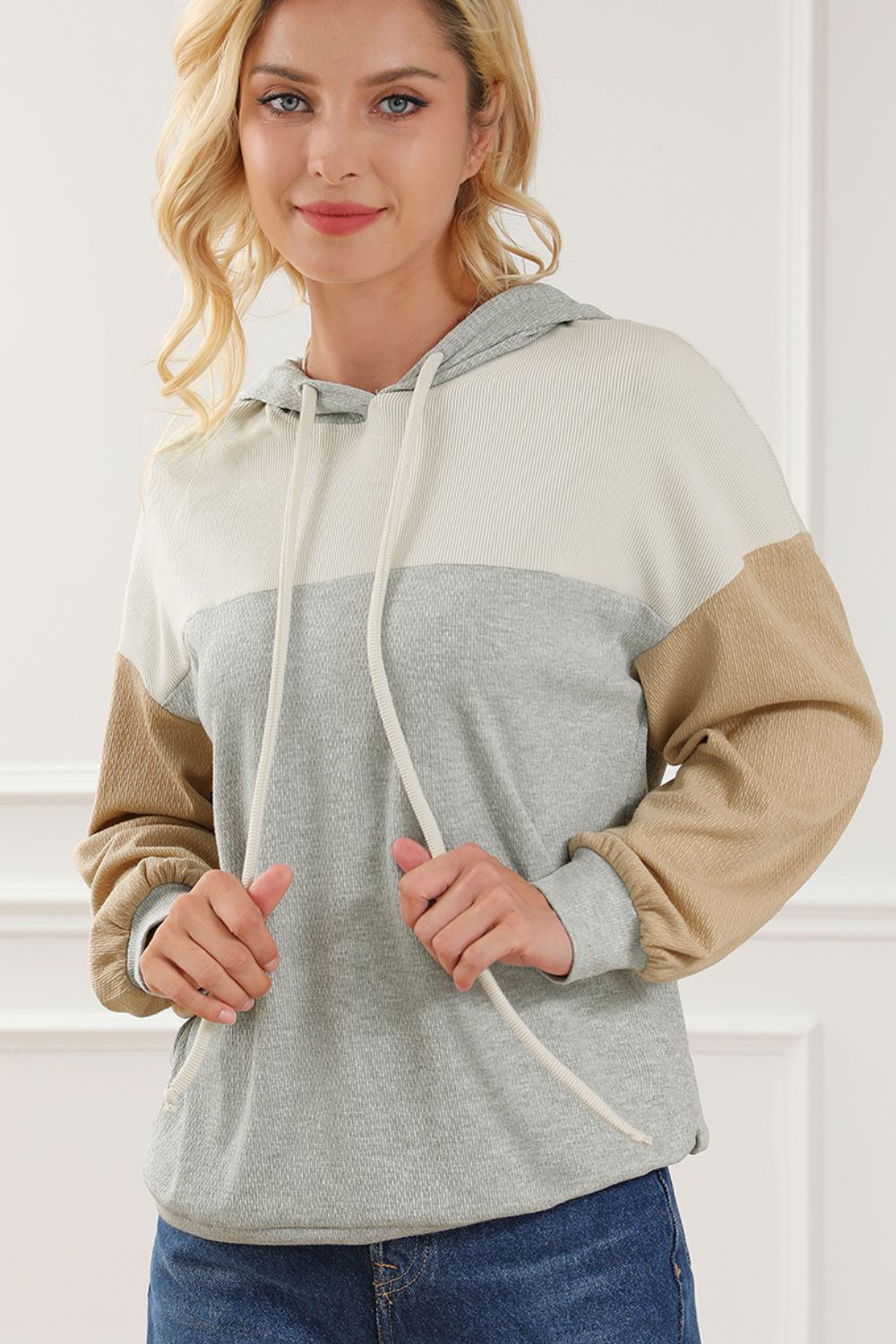 Outfit Flow - Drawstring Color Block Long Sleeve Hoodie