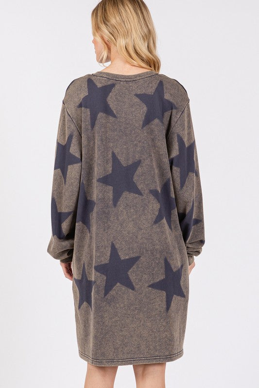 SAGE + FIG Washed Star Print Round Neck Dress OutfitFlow