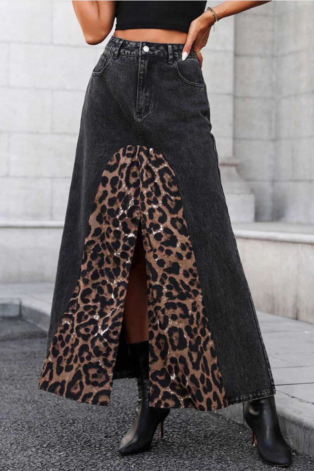 Outfit Flow - Slit Leopard Midi Denim Skirt