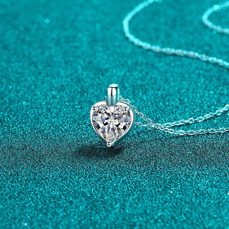 2 Carat Moissanite 925 Sterling Silver Heart Shape Necklace OutfitFlow