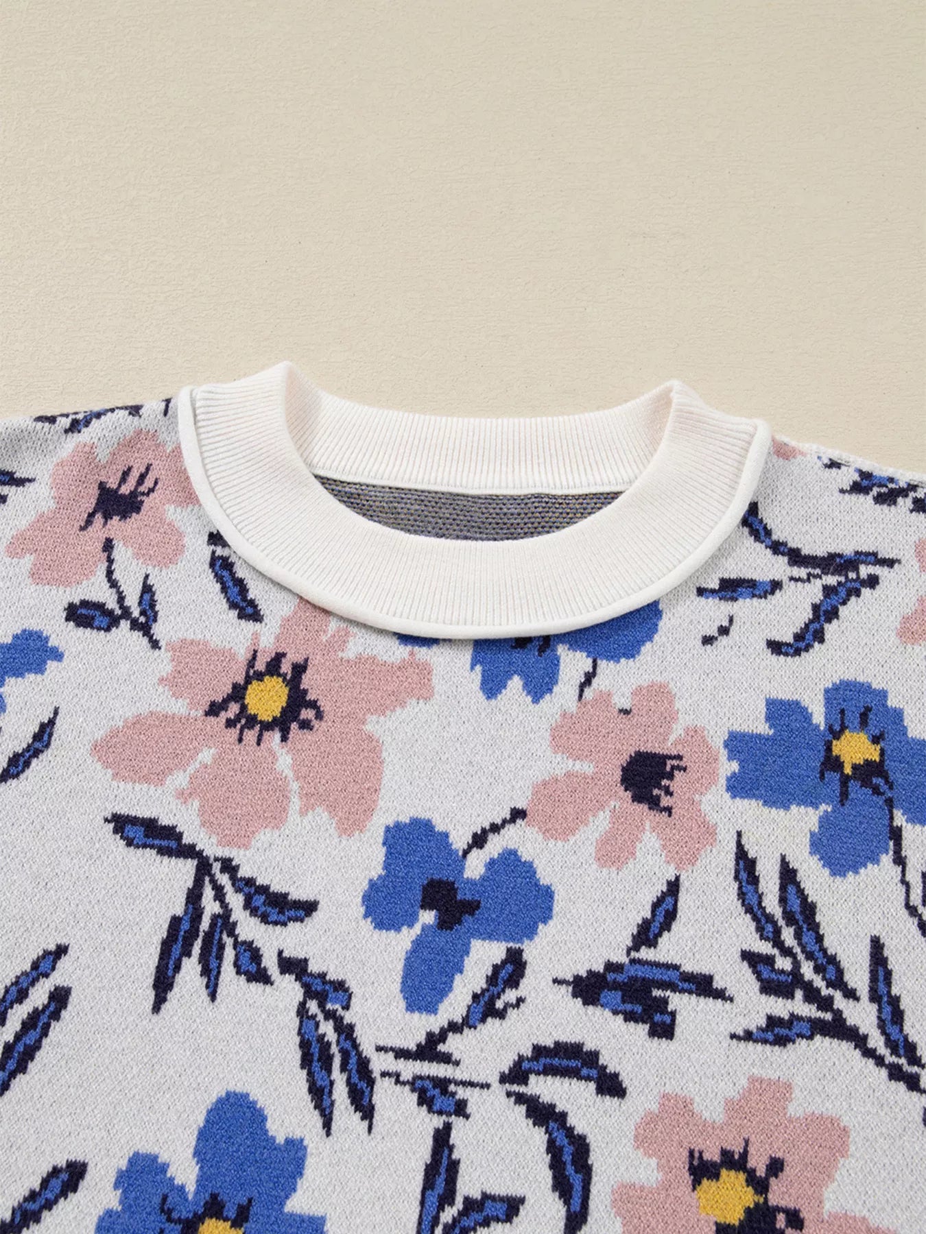 Floral Panel Colorblock Sleeve Patchwork Sweater OutfitFlow