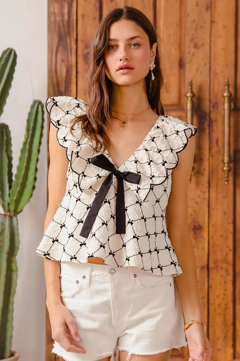SO ME Bow Texture Jacquard Woven Top with Scallop and Tie Trendsi